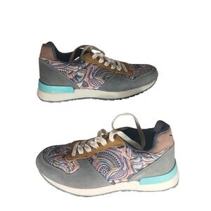 Inkkas Jogger Sneakers Womens 7 Mens 5 Grey Suede Patterned Low Top Shoes